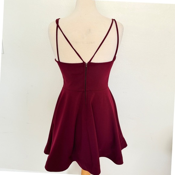 B. Darlin Fit and Flare Dress Sz 7/8 Burgundy Sweetheart Skater Cocktail - Picture 4 of 9